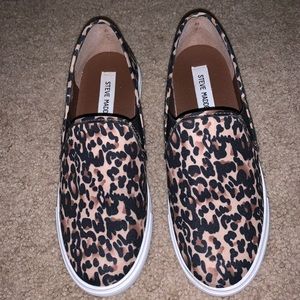 Steve Madden leopard print sneakers